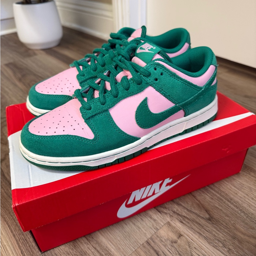NIKE DUNK LOW RETRO SE
